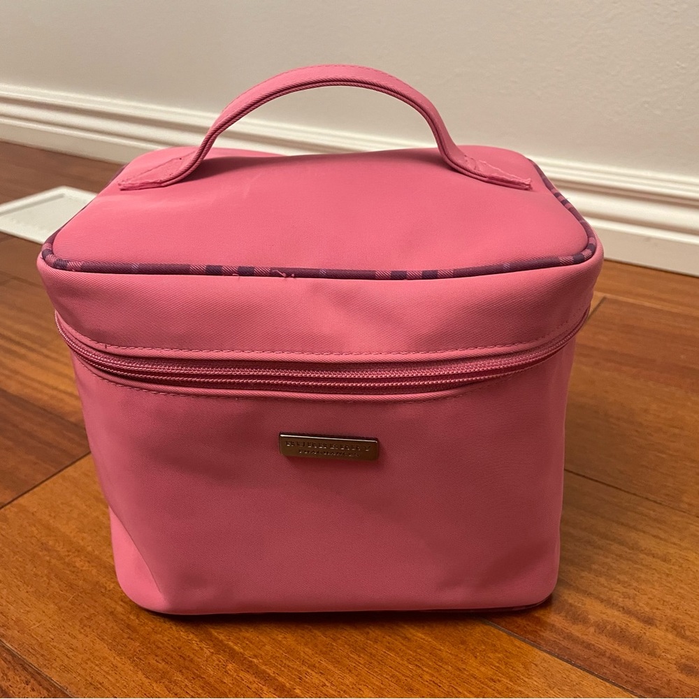 Burberry makeup case